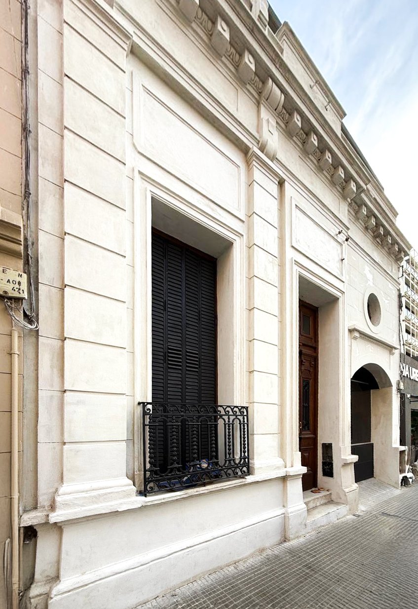Laprida 139 — restored façade